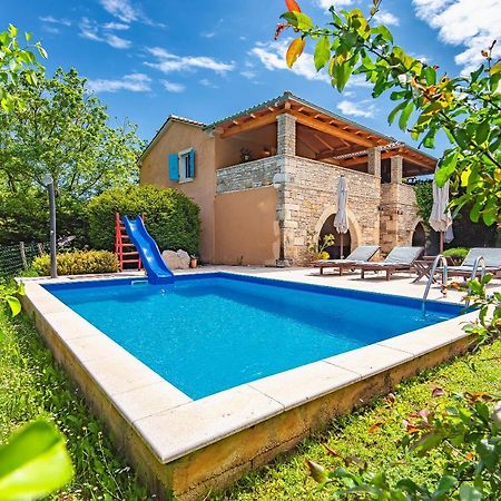 Casa Karnevali Βίλα Žminj Εξωτερικό φωτογραφία
